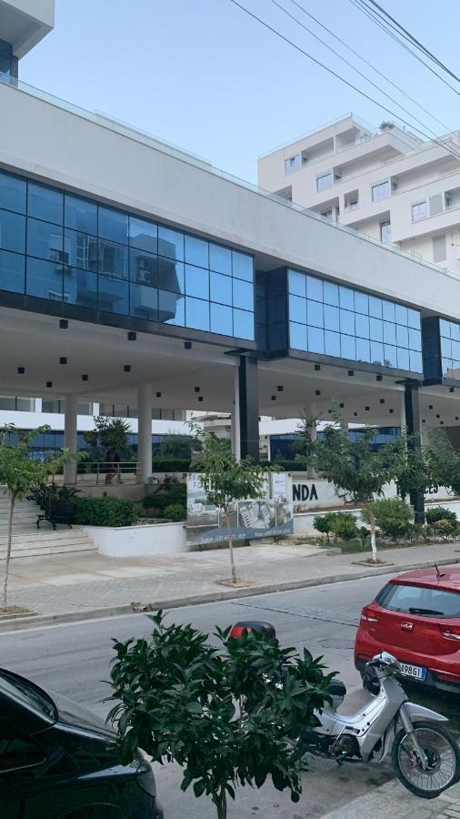 Hard Rock * Sarandë