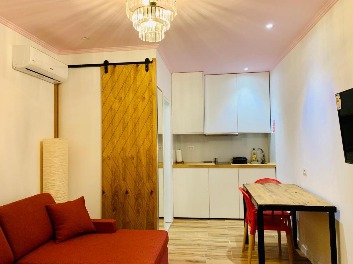 Aparthotel Hard Rock Sarandë